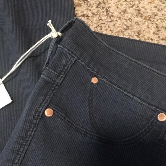 NEW Marc Jacobs Jac Legging (not typical leggings) - Picture 8 of 8